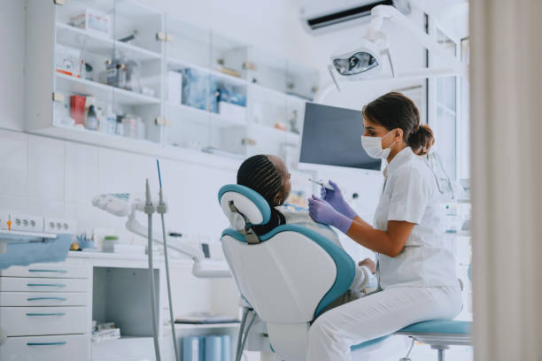 Best Cosmetic Dentistry  in Rainbow Lakes Estates, FL